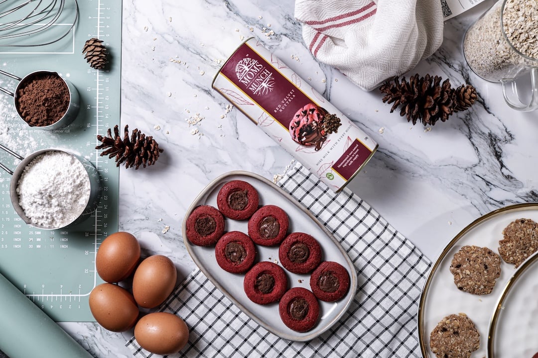 Red-velvet-nutella-lactation-cookie